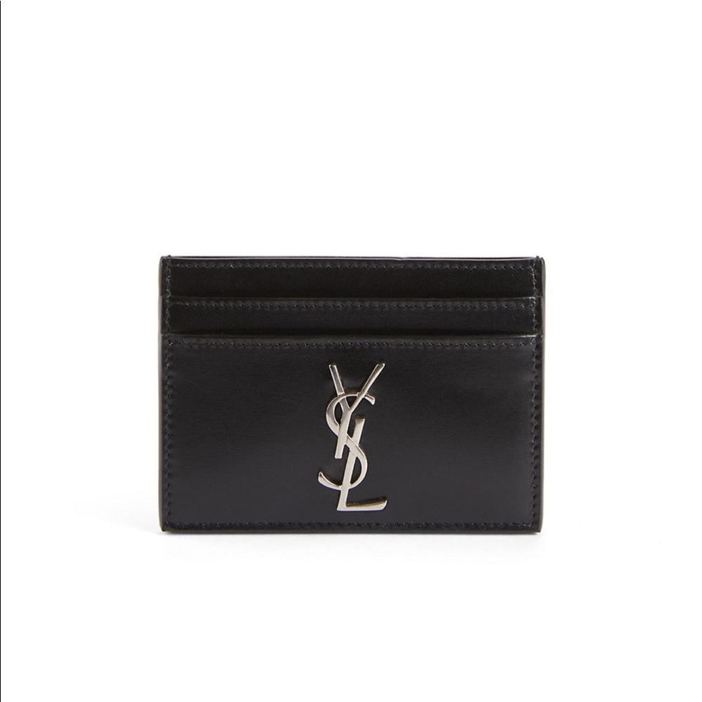 Authentic YSL Saint Laurent
Leather Credit Card Holder